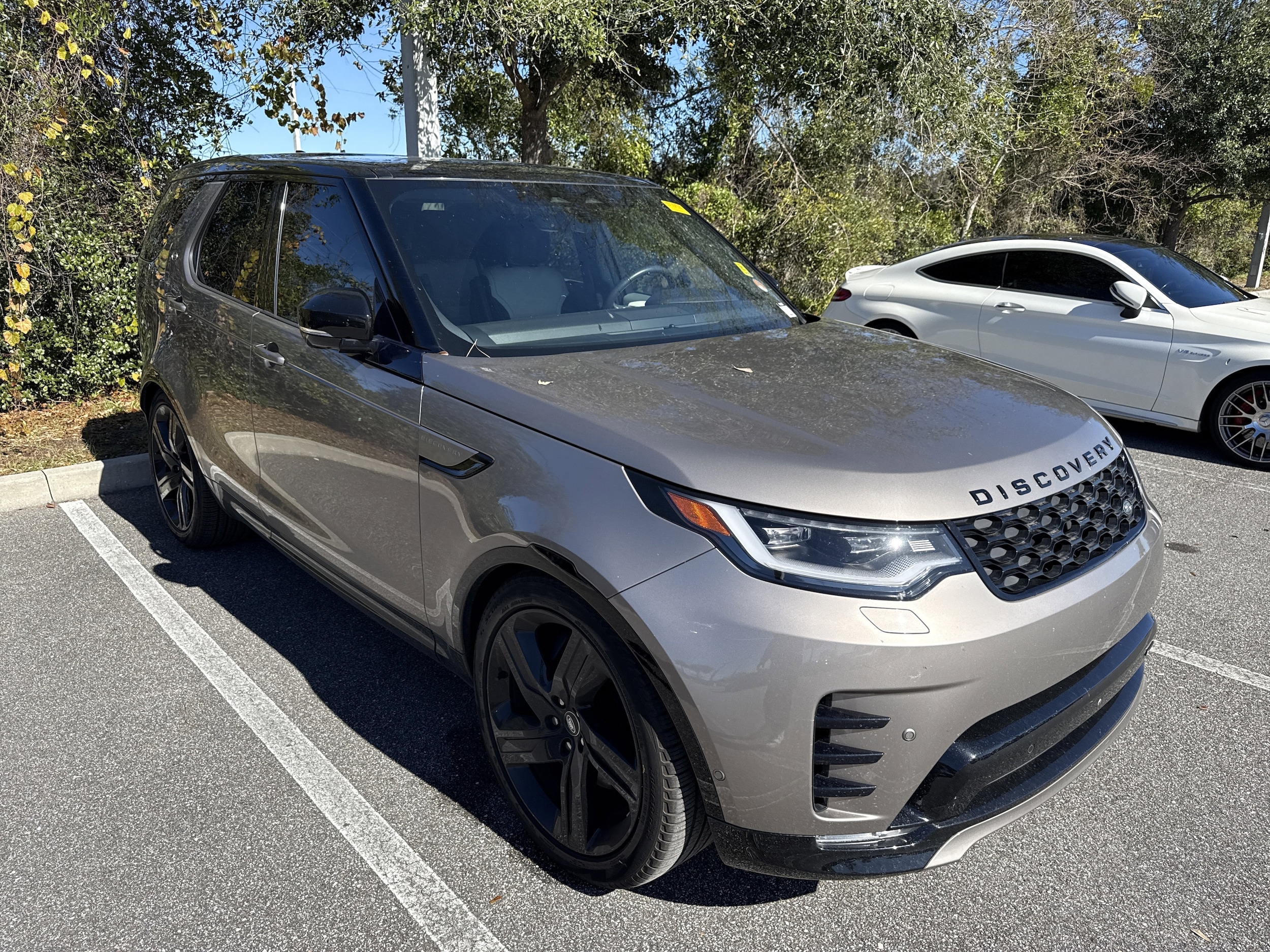 2023 Land Rover Discovery HSE R Dynamic
