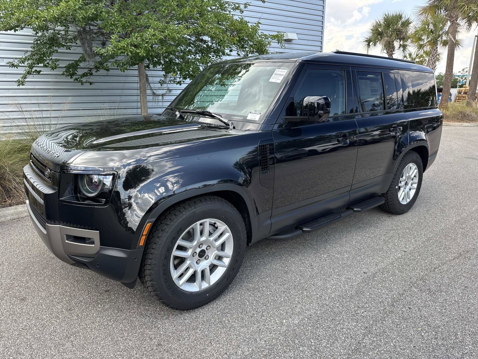 2026 Land Rover Defender