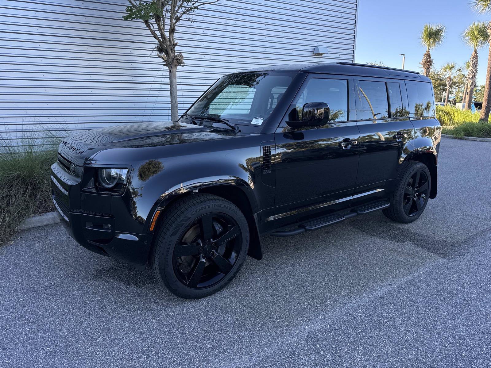  Land Rover Defender 110