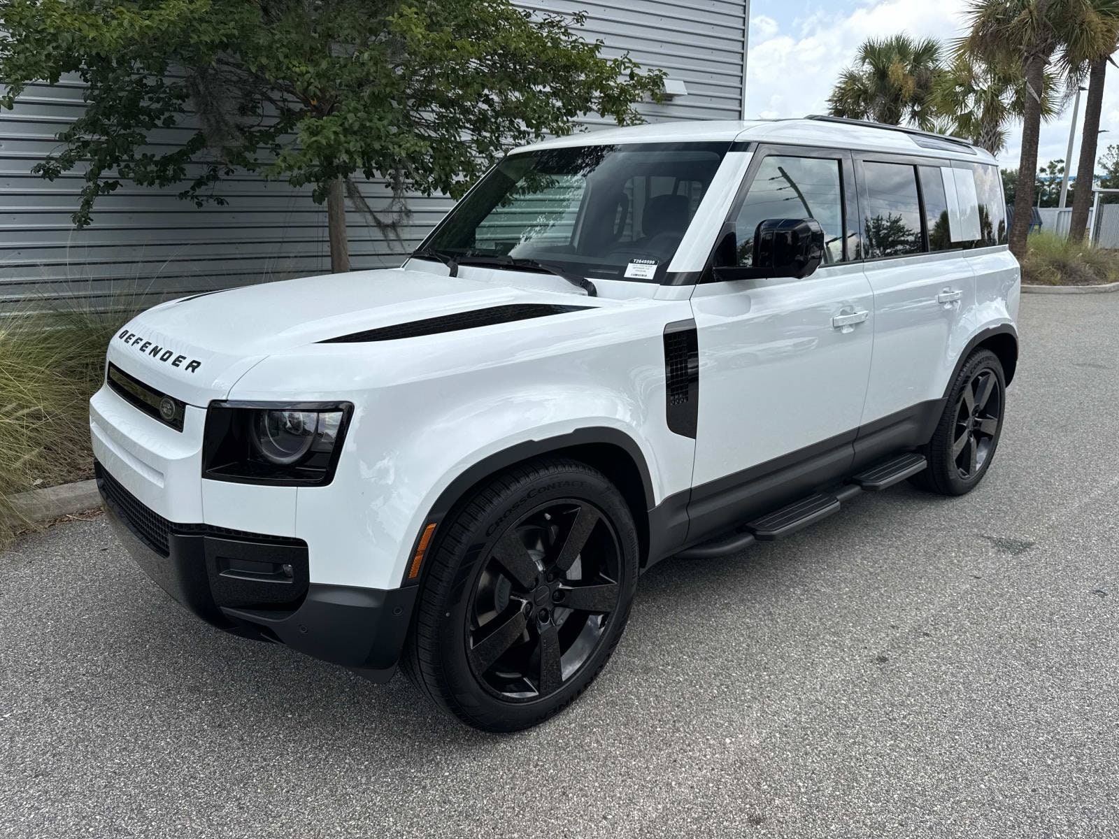 2026 Land Rover Defender