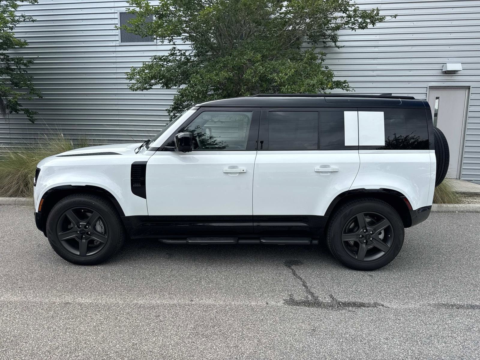 SALE27EU5T2500452