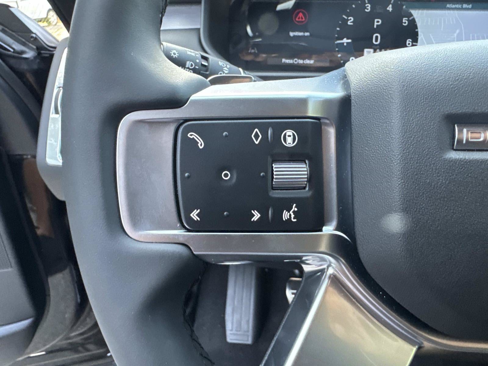 2026 Land Rover Discovery Dynamic SE - Photo 32