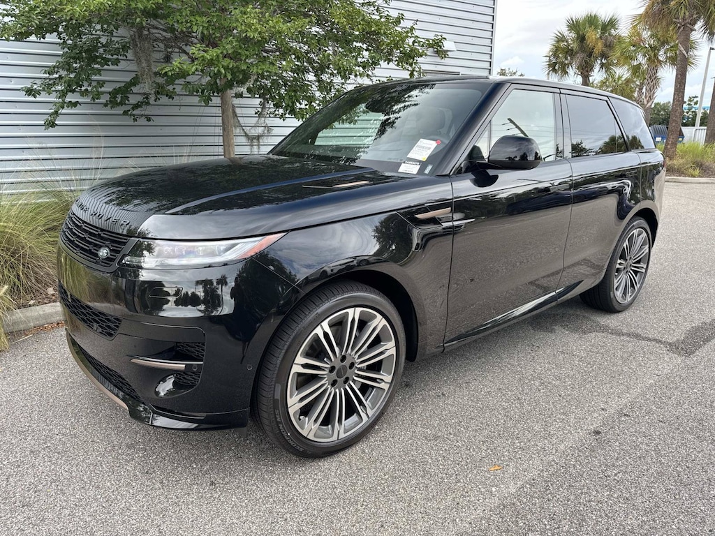 New 2026 Land Rover Range Rover Sport Dynamic SE SUV