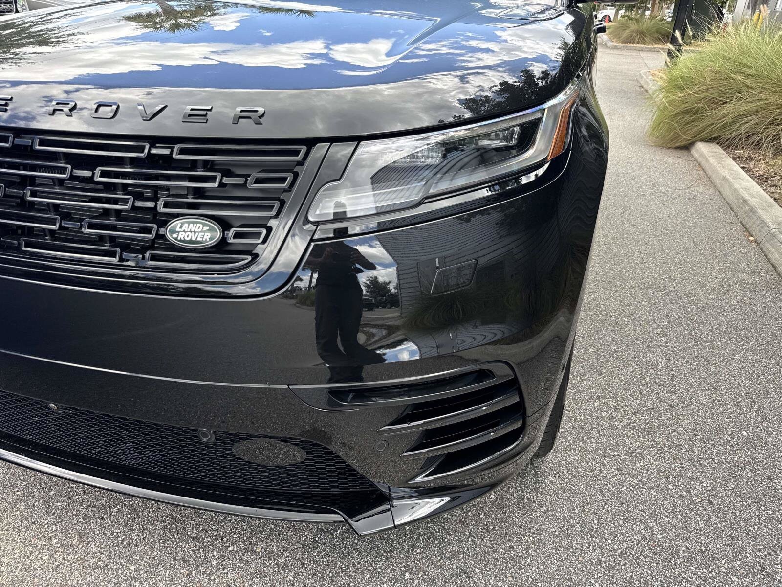 2026 Land Rover Range Rover Velar Dynamic SE - Photo 9