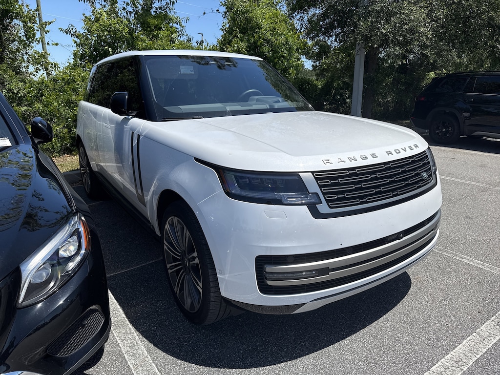 Used 2025 Land Rover Range Rover P400 SE LWB 7 Seat