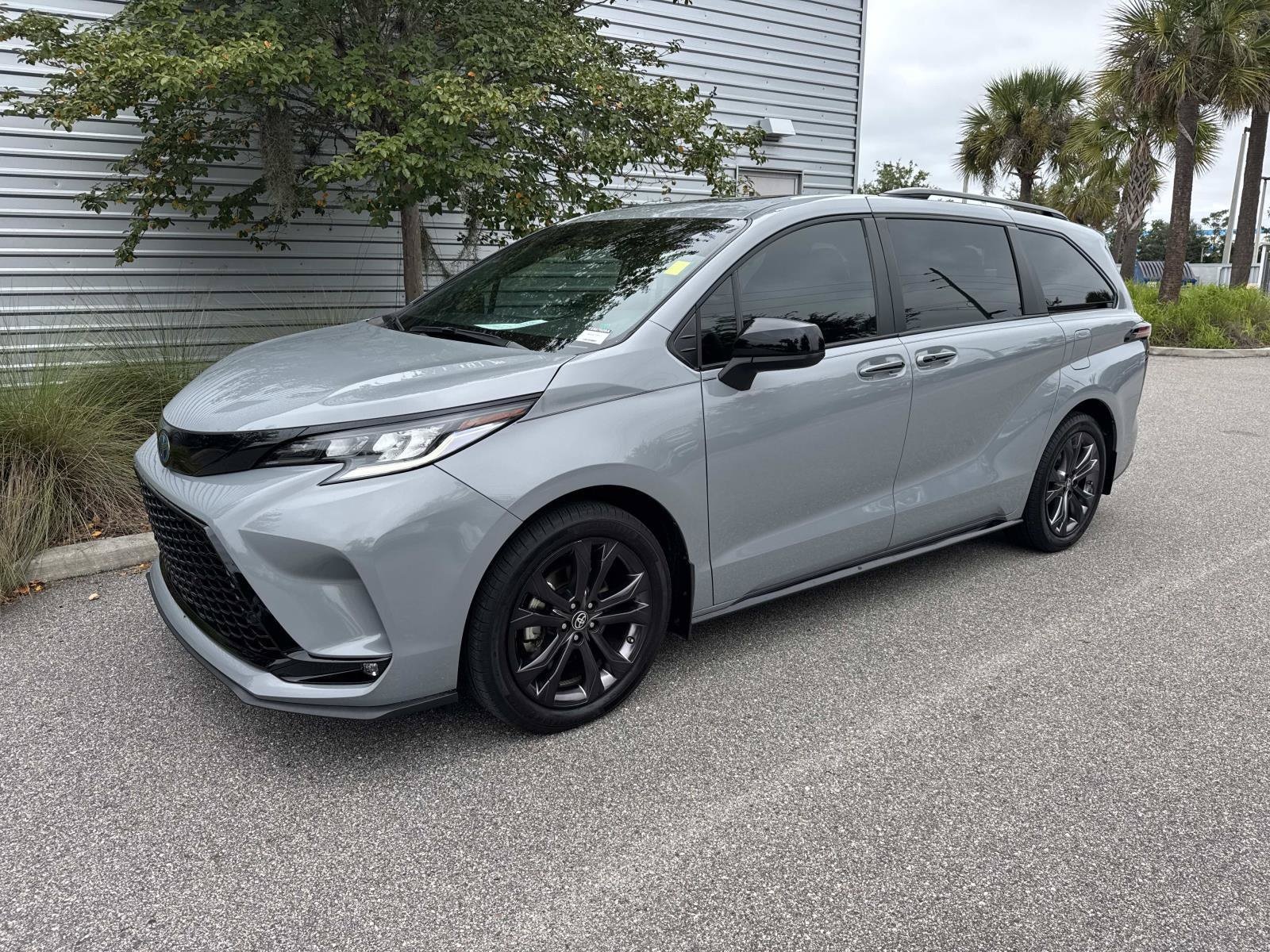 2025 Toyota Sienna