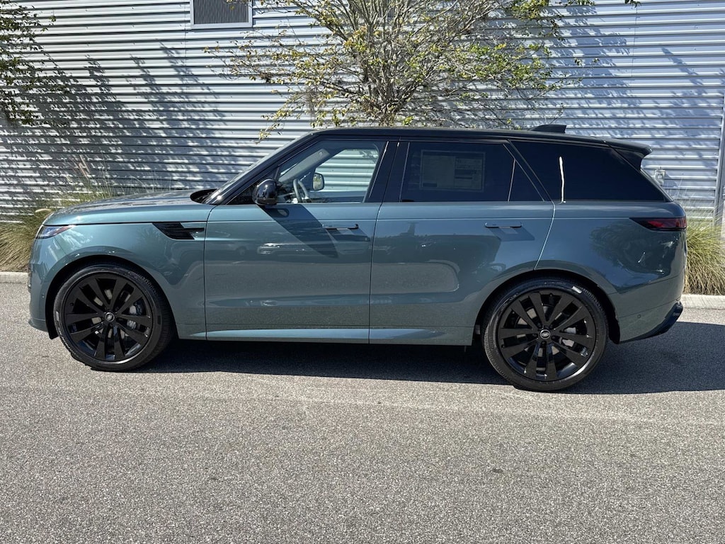 New 2025 Land Rover Range Rover Sport Dynamic SE SUV