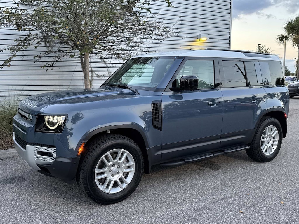 New 2025 Land Rover Defender 110 400PS S SUV