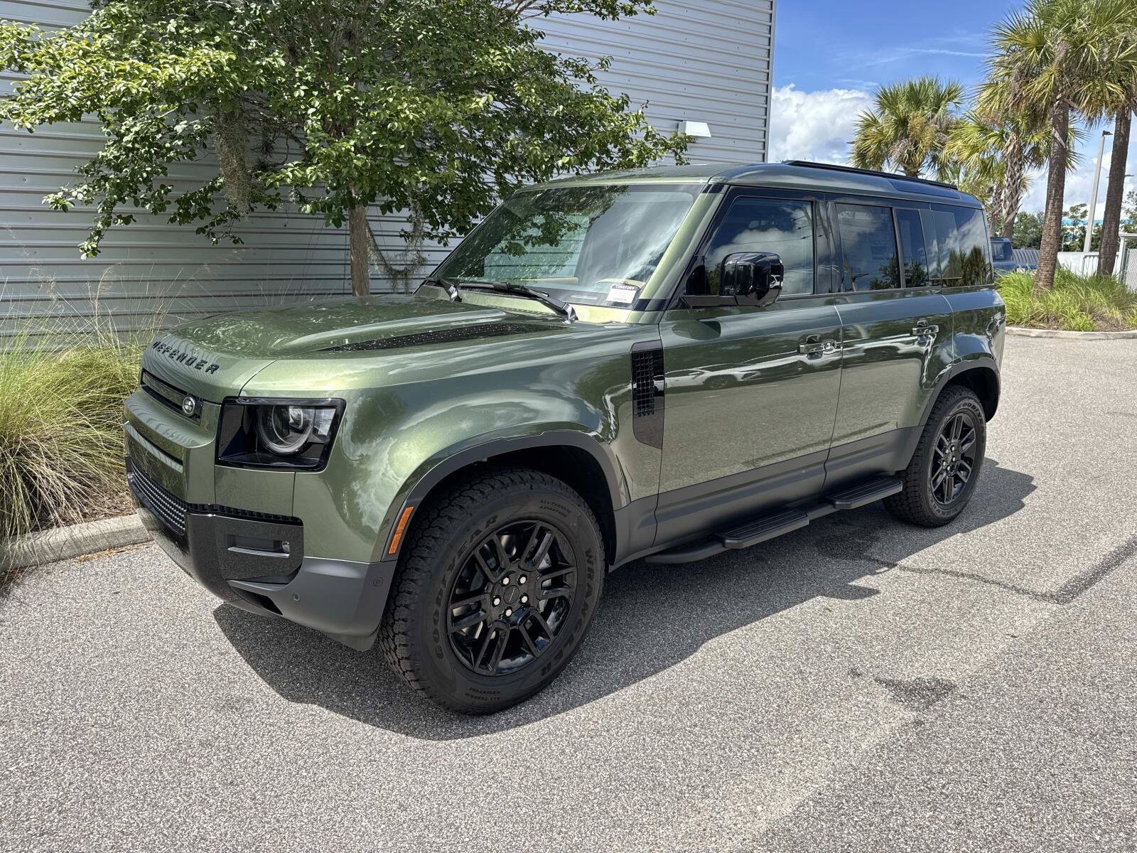 2026 Land Rover Defender