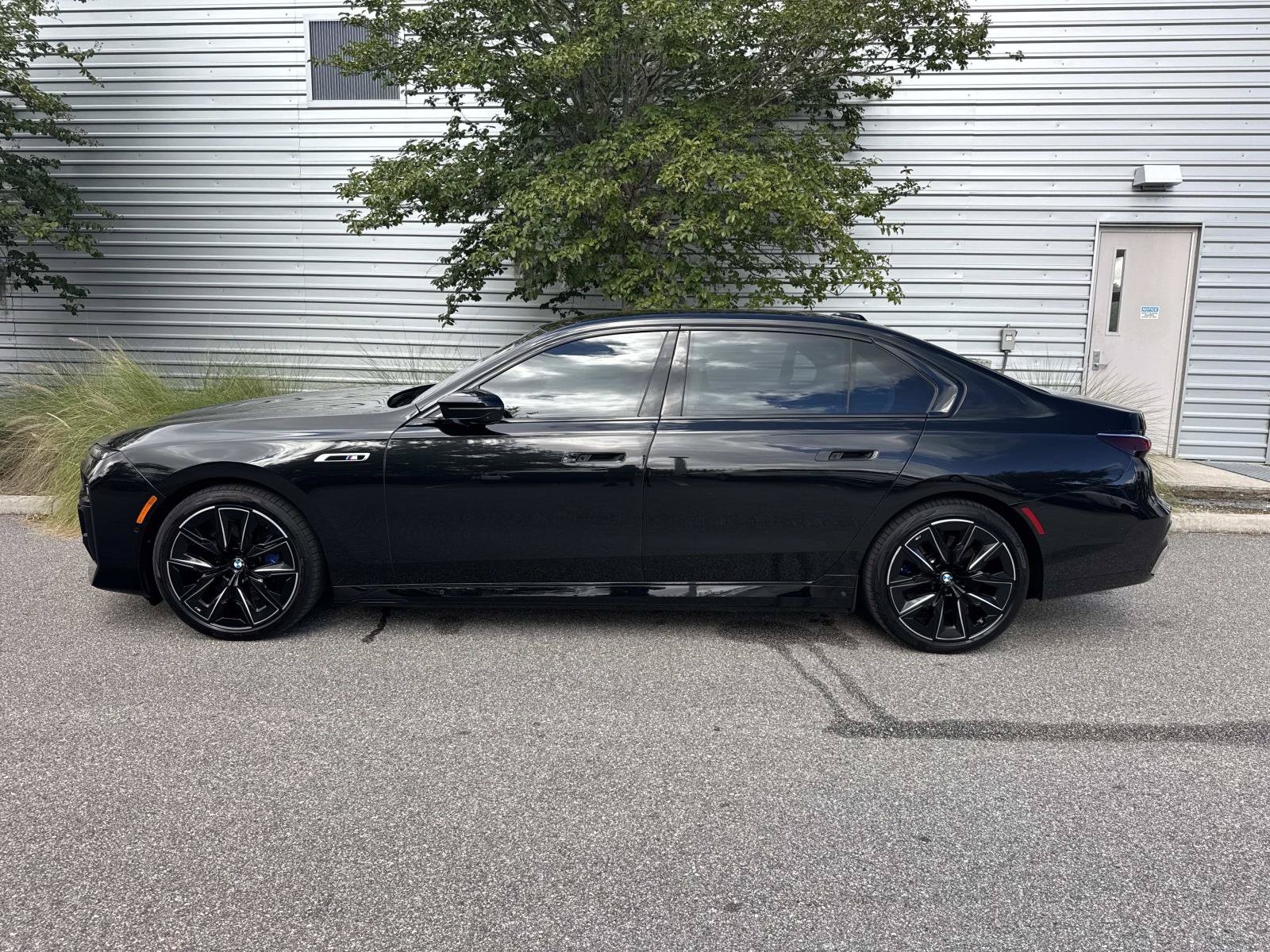 Used 2024 BMW i7 Base with VIN WBY83EH03RCP65371 for sale in Jacksonville, FL