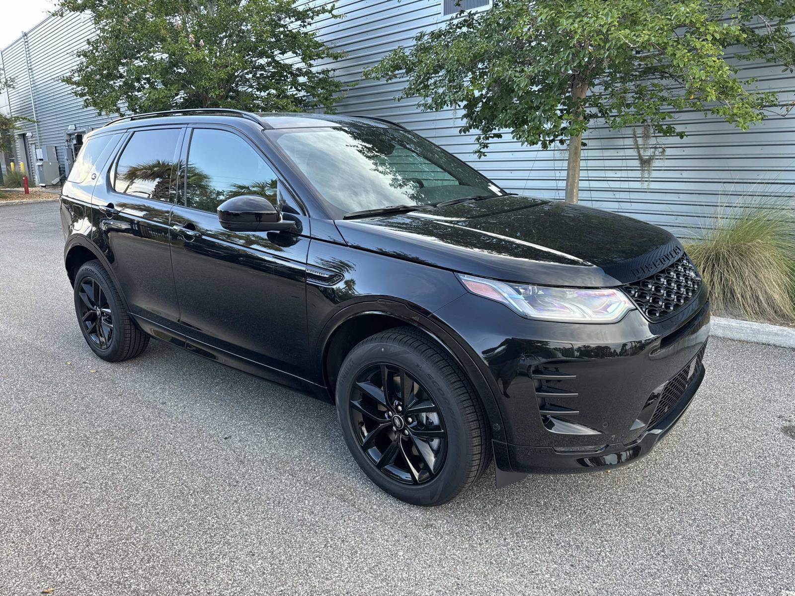 2026 Land Rover Discovery Sport