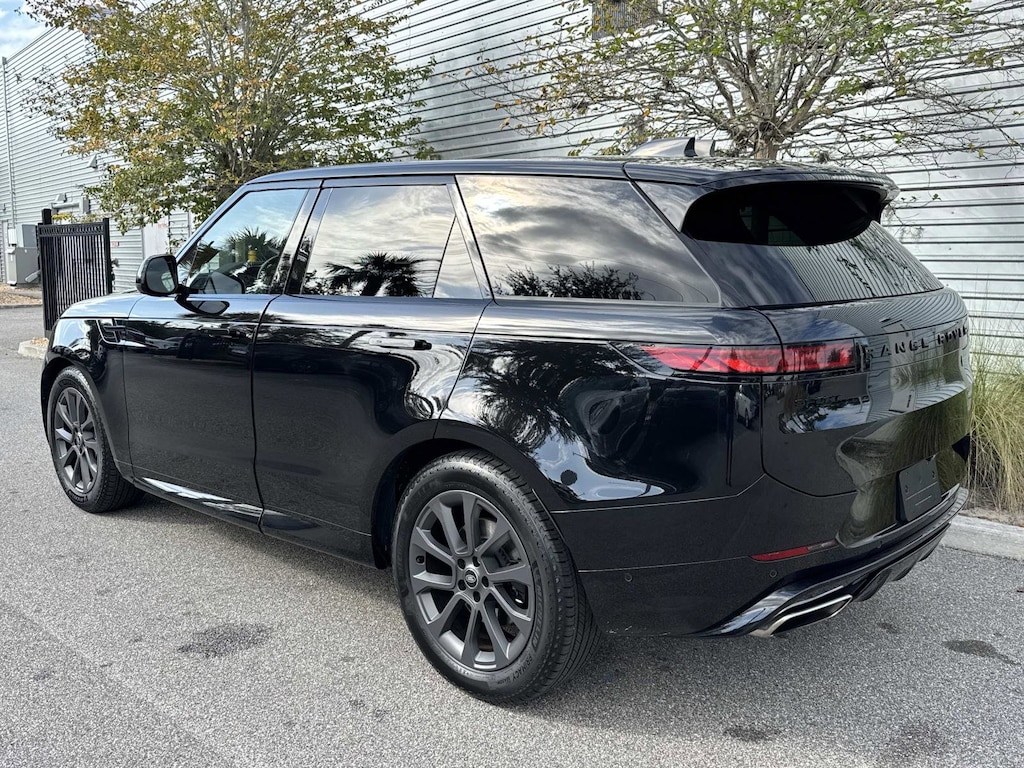 Used 2024 Land Rover Range Rover Sport Dynamic SE P400 Dynamic SE