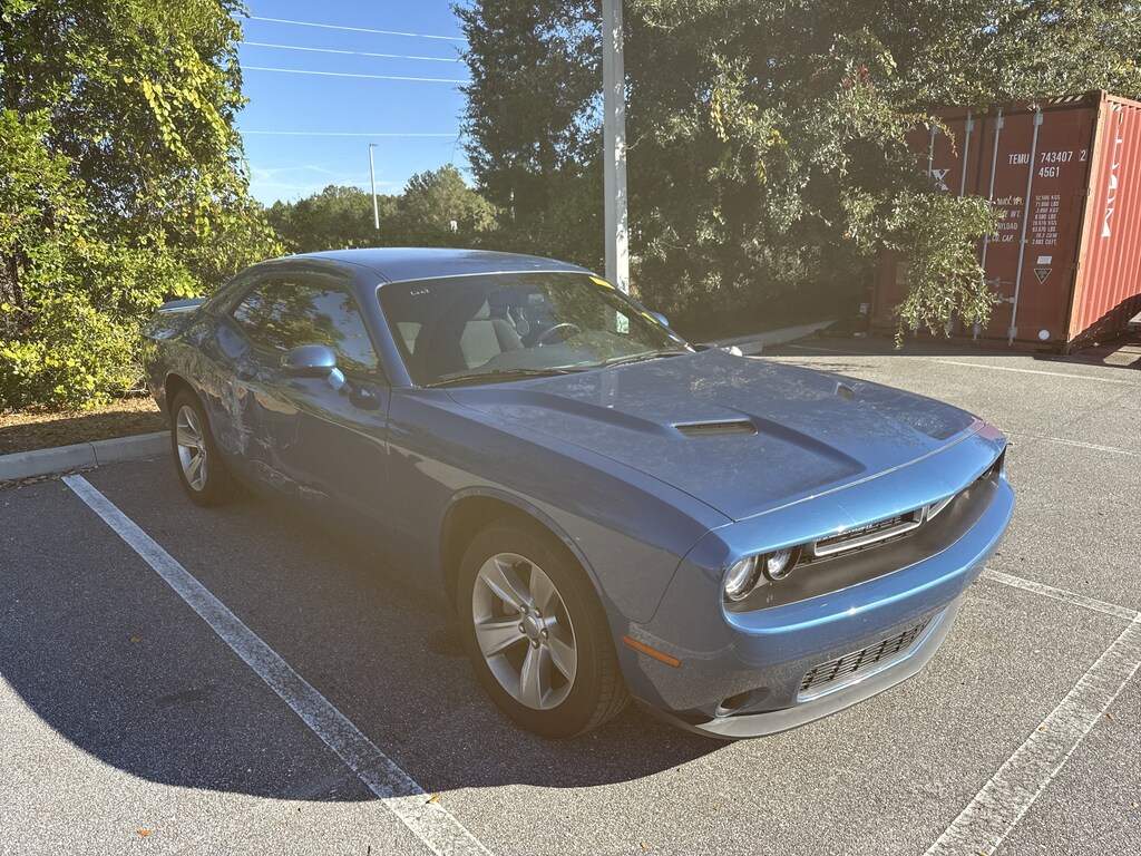 Used 2022 Dodge Challenger SXT SXT RWD