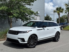 2026 Land Rover Range Rover Velar Dynamic SE SUV