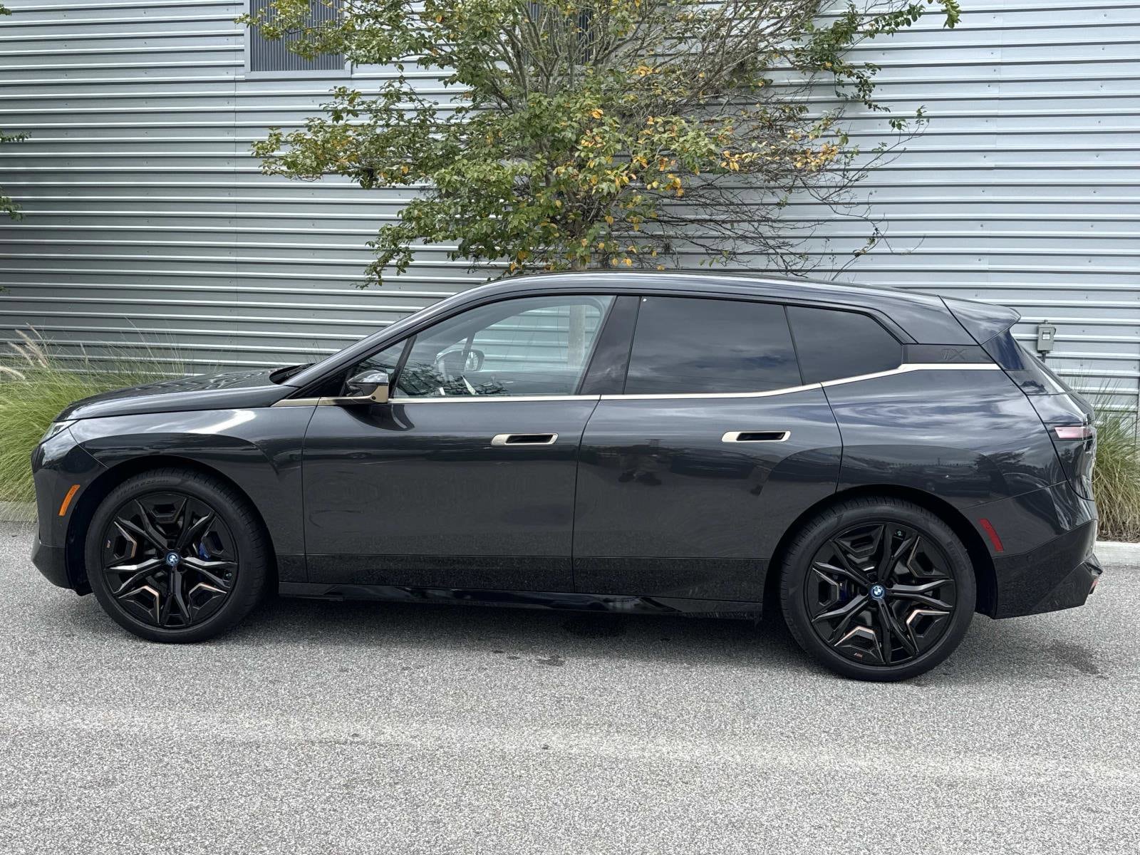 Used 2024 BMW iX Base with VIN WB533CF00RCR60990 for sale in Jacksonville, FL