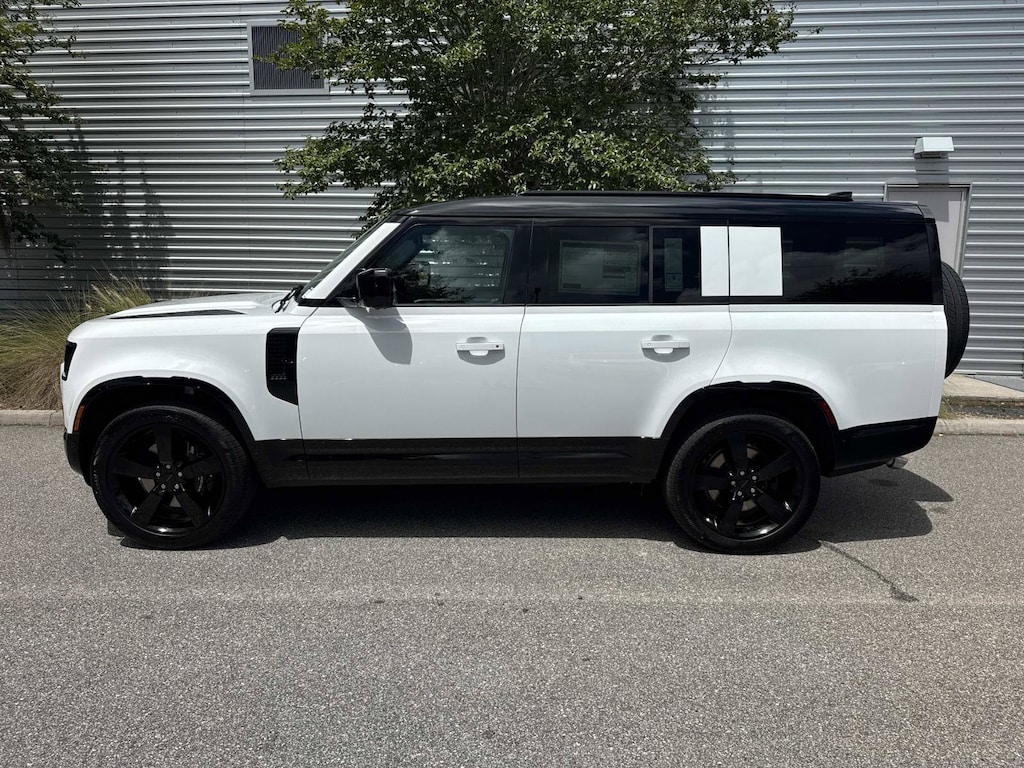 New 2026 Land Rover Defender 130 V8 SUV