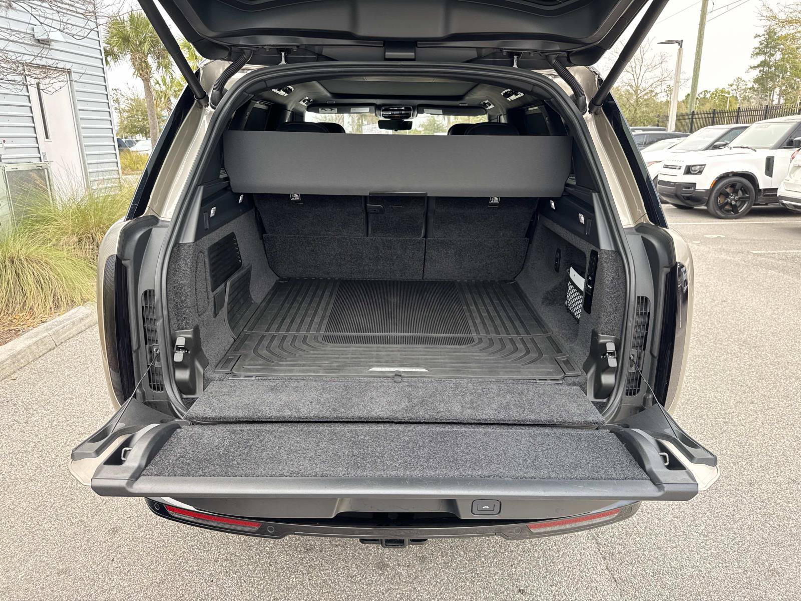 2023 Land Rover Range Rover Autobiography - Photo 11