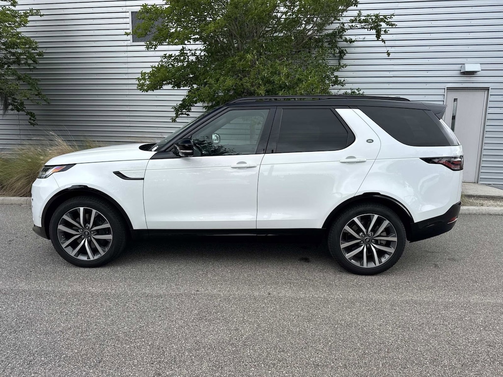 Certified 2025 Land Rover Discovery Dynamic SE P360 Dynamic SE
