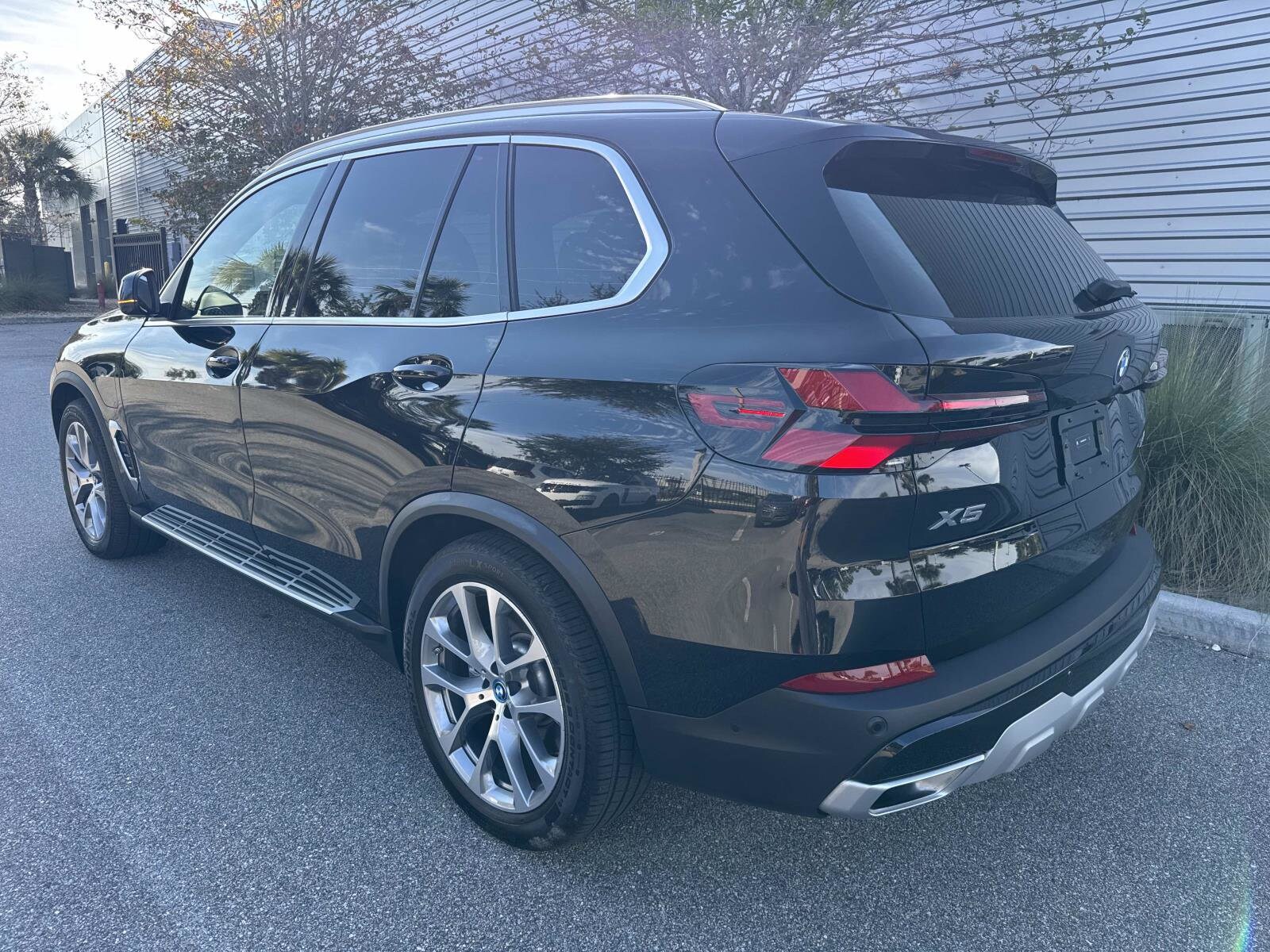 2025 Bmw X5 xDrive50e photo 3