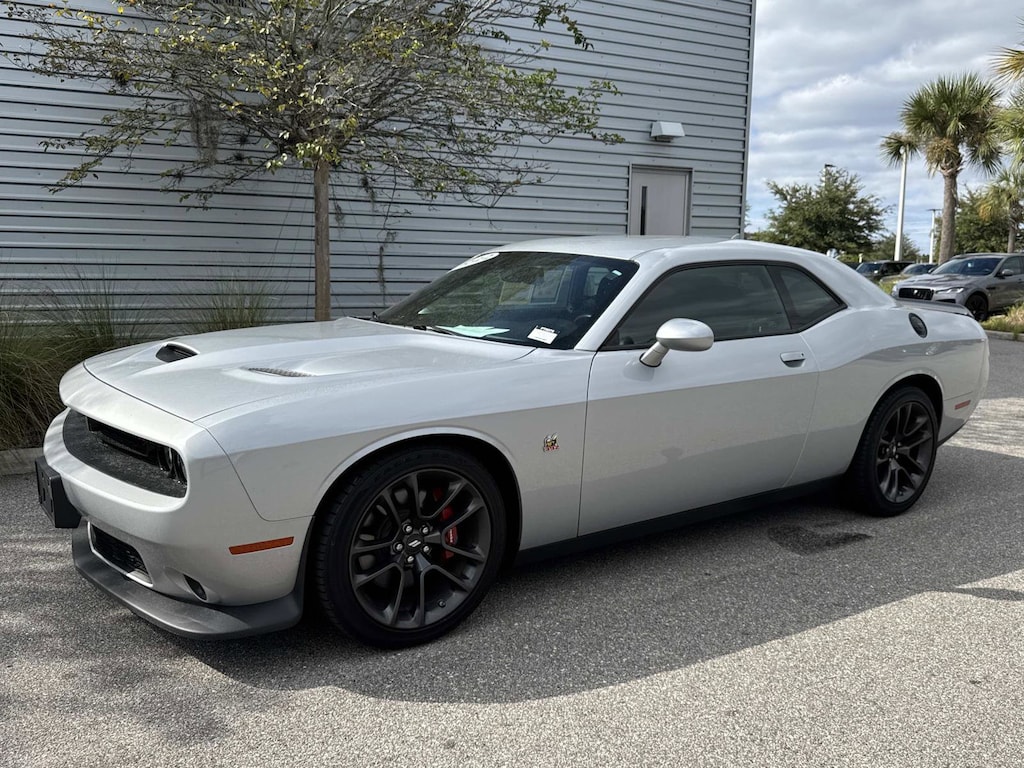 Used 2022 Dodge Challenger R/T Scat Pack R/T Scat Pack RWD