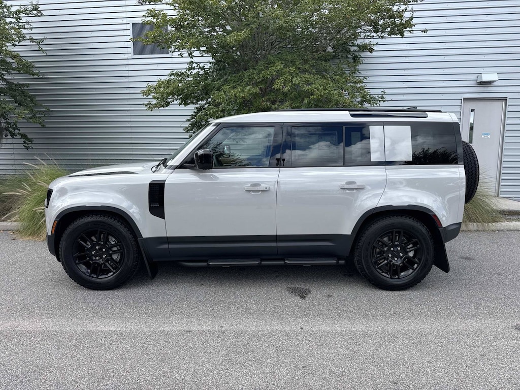 New 2026 Land Rover Defender 110 S SUV
