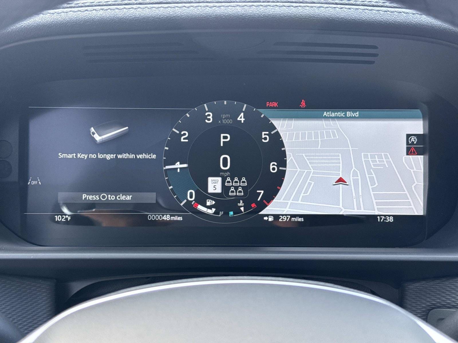 2026 Land Rover Discovery Dynamic SE - Photo 31