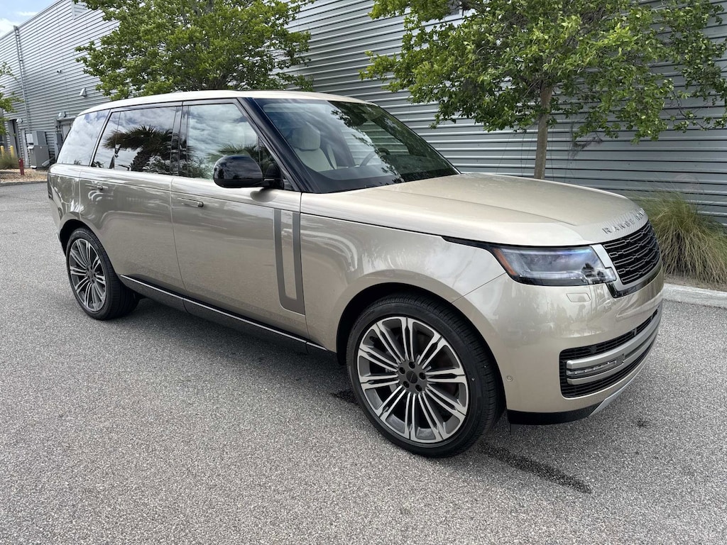 New 2026 Land Rover Range Rover SE 7 Seats SUV