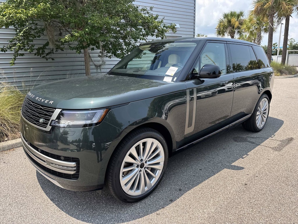 New 2026 Land Rover Range Rover SE 7 Seats SUV