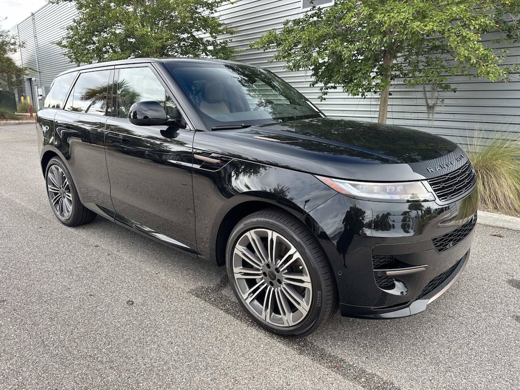 New 2026 Land Rover Range Rover Sport Dynamic SE SUV