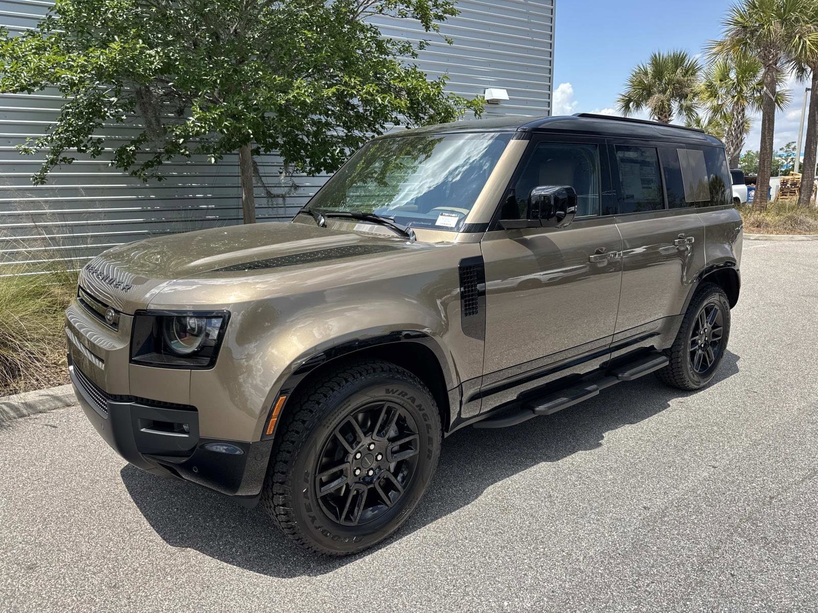 2026 Land Rover Defender
