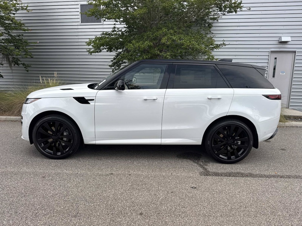 New 2026 Land Rover Range Rover Sport Dynamic SE SUV