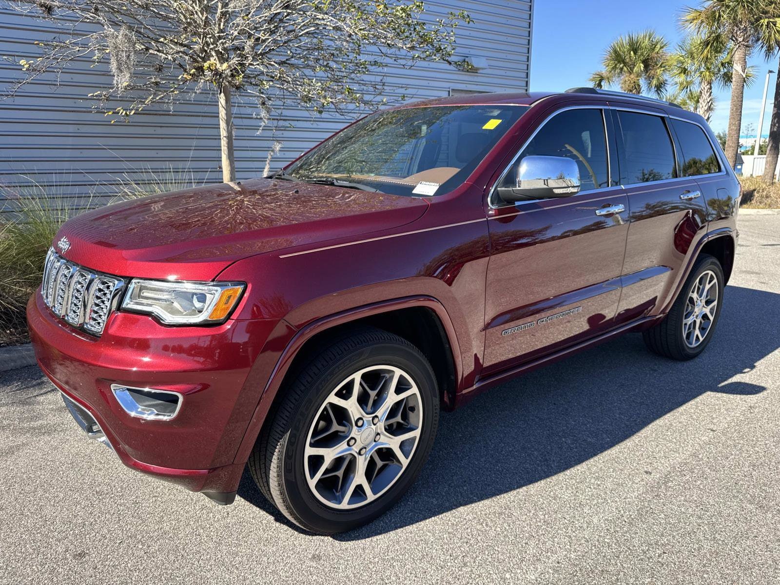 2021 Jeep Grand Cherokee Overland's photo