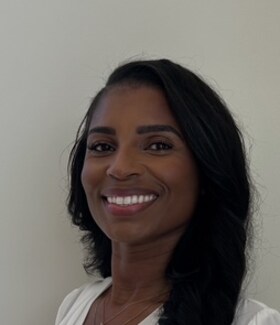 Staff member Samantha Washington from ID_bd3045f319d0