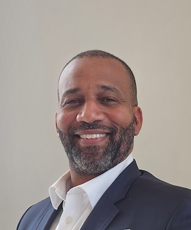 Staff member Chris Dixon from ID_bd3045f319d0