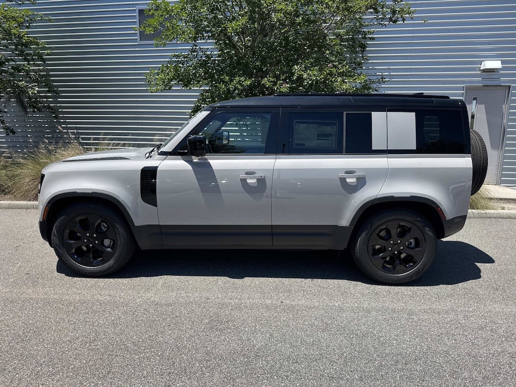 New 2026 Land Rover Defender 110 S SUV
