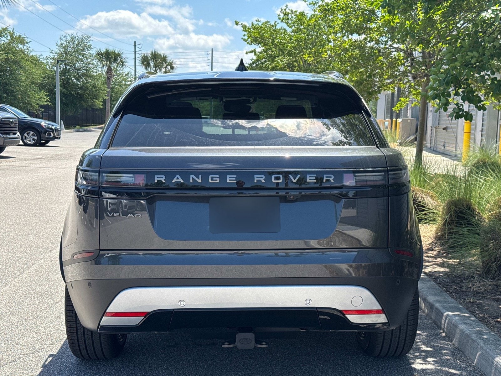 2026 Land Rover Range Rover Velar S photo 4