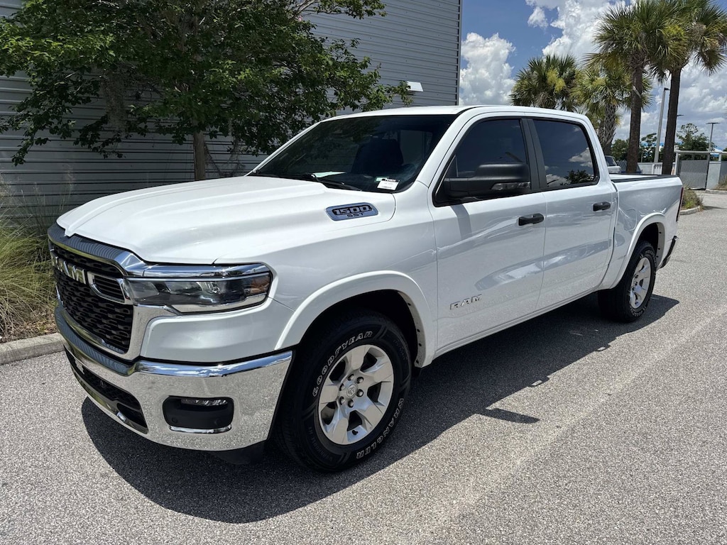 Used 2025 Ram 1500 Big Horn 4x4 Crew Cab 57 Box