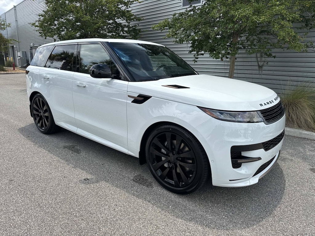 New 2026 Land Rover Range Rover Sport Dynamic SE SUV