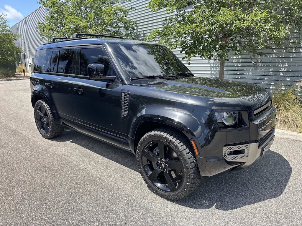 Used 2022 Land Rover Defender 110 X-Dynamic HSE AWD