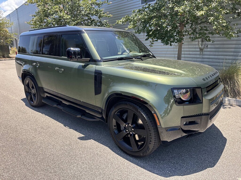 New 2026 Land Rover Defender 130 X-Dynamic SE SUV