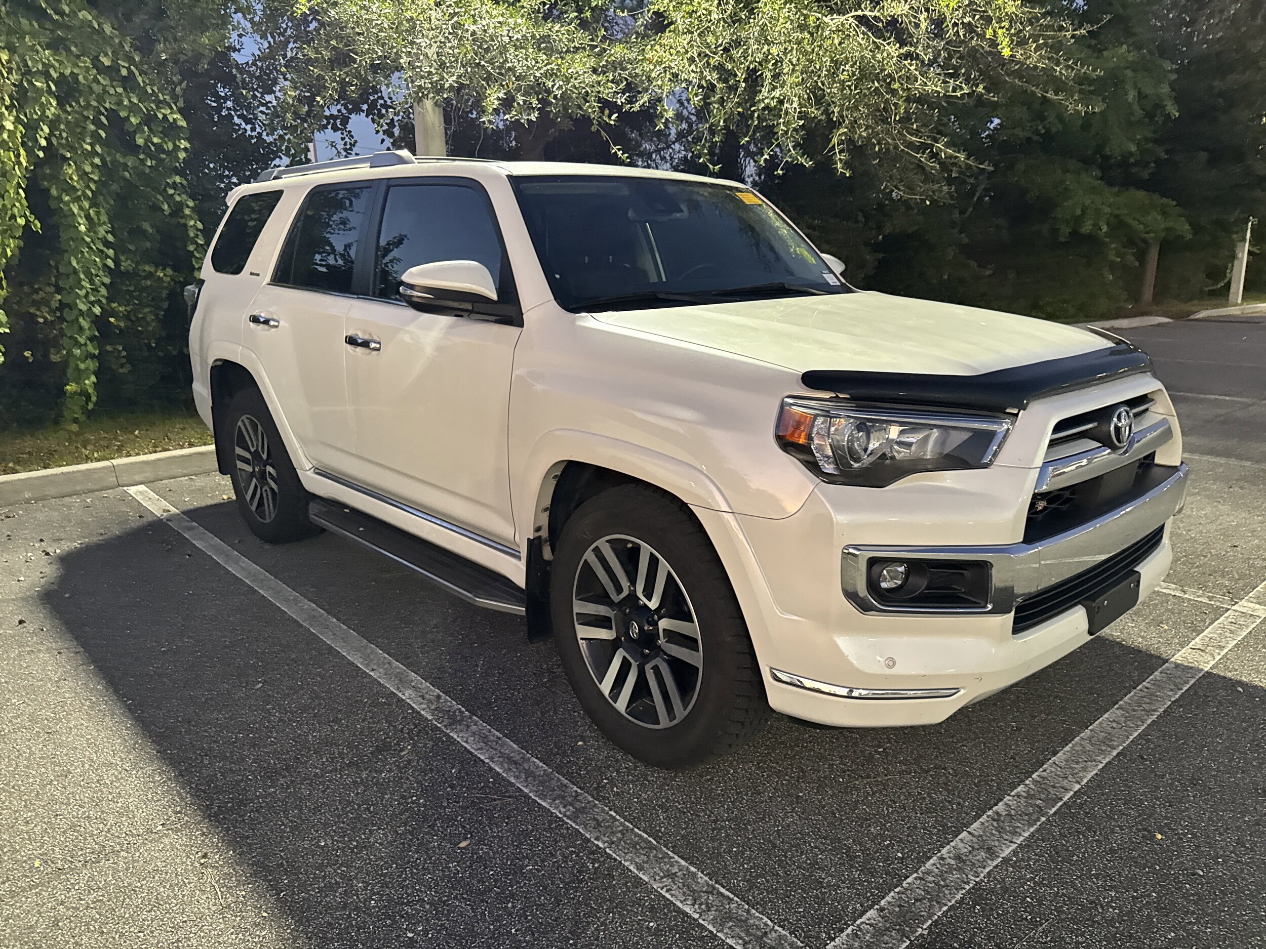 2021 Toyota 4Runner Limited photo 3