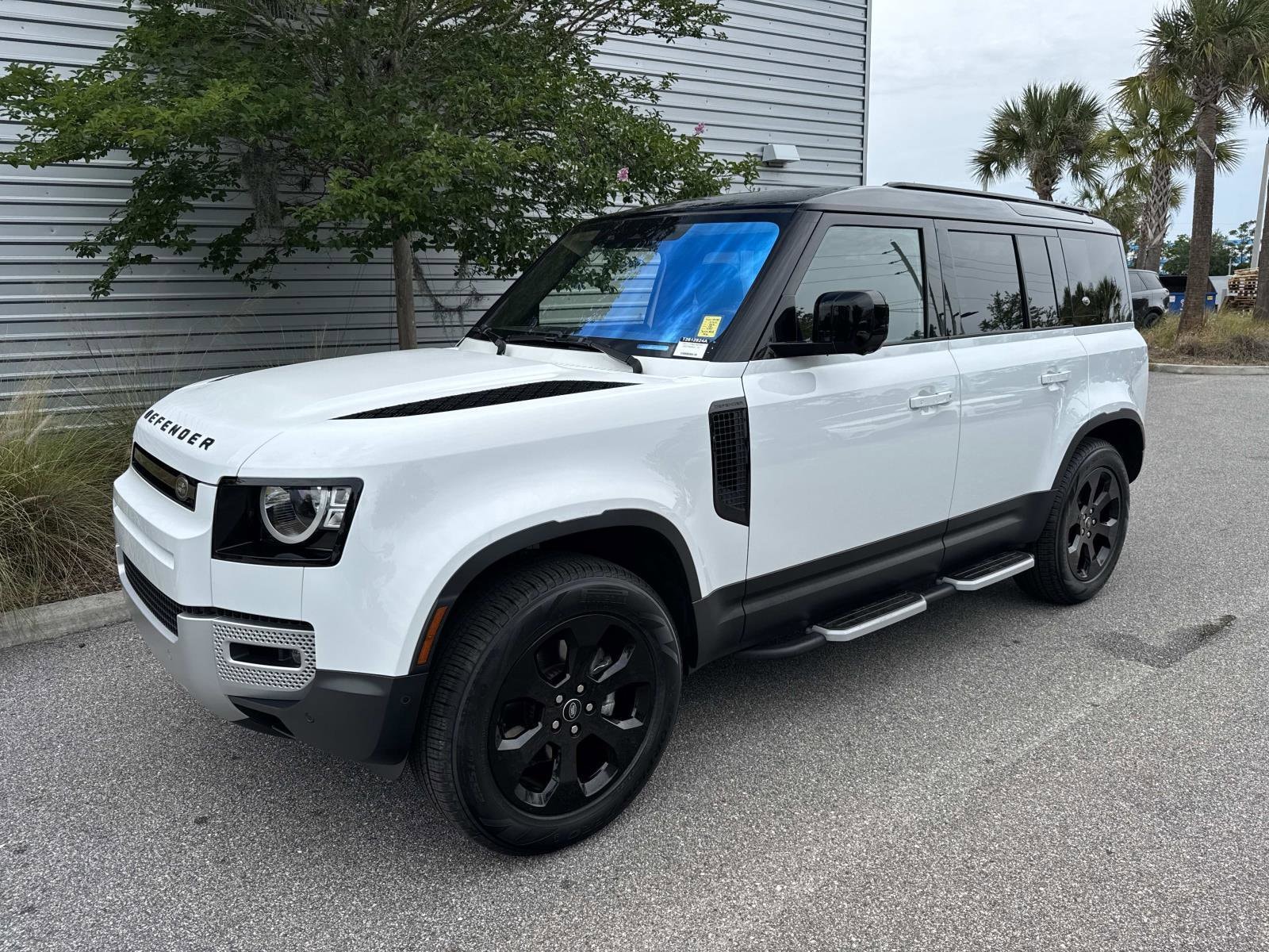 2022 Land Rover Defender