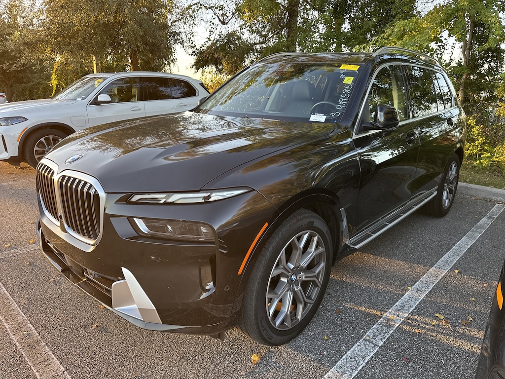 Used 2025 BMW X7 xDrive40i xDrive40i Sports Activity Vehicle