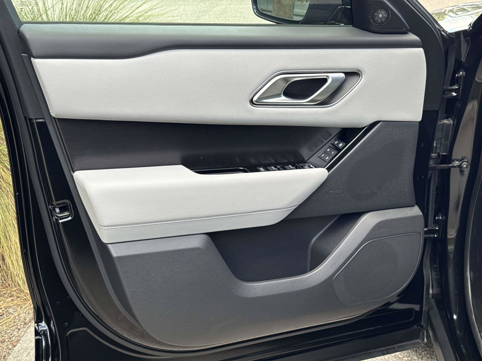 2026 Land Rover Range Rover Velar Dynamic SE - Photo 19