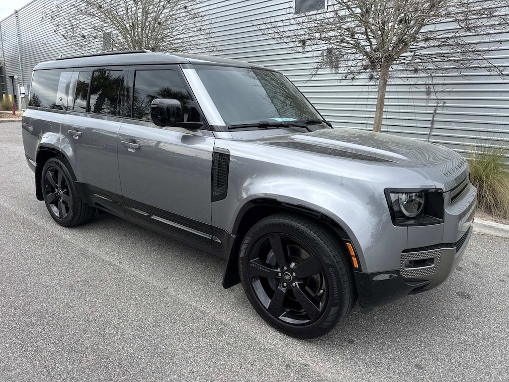 Used 2024 Land Rover Defender X-Dynamic SE 130 P400 X-Dynamic SE