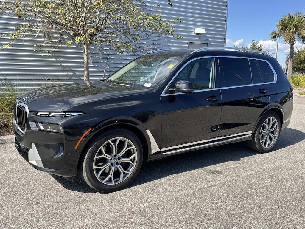 Used 2025 BMW X7 xDrive40i xDrive40i Sports Activity Vehicle