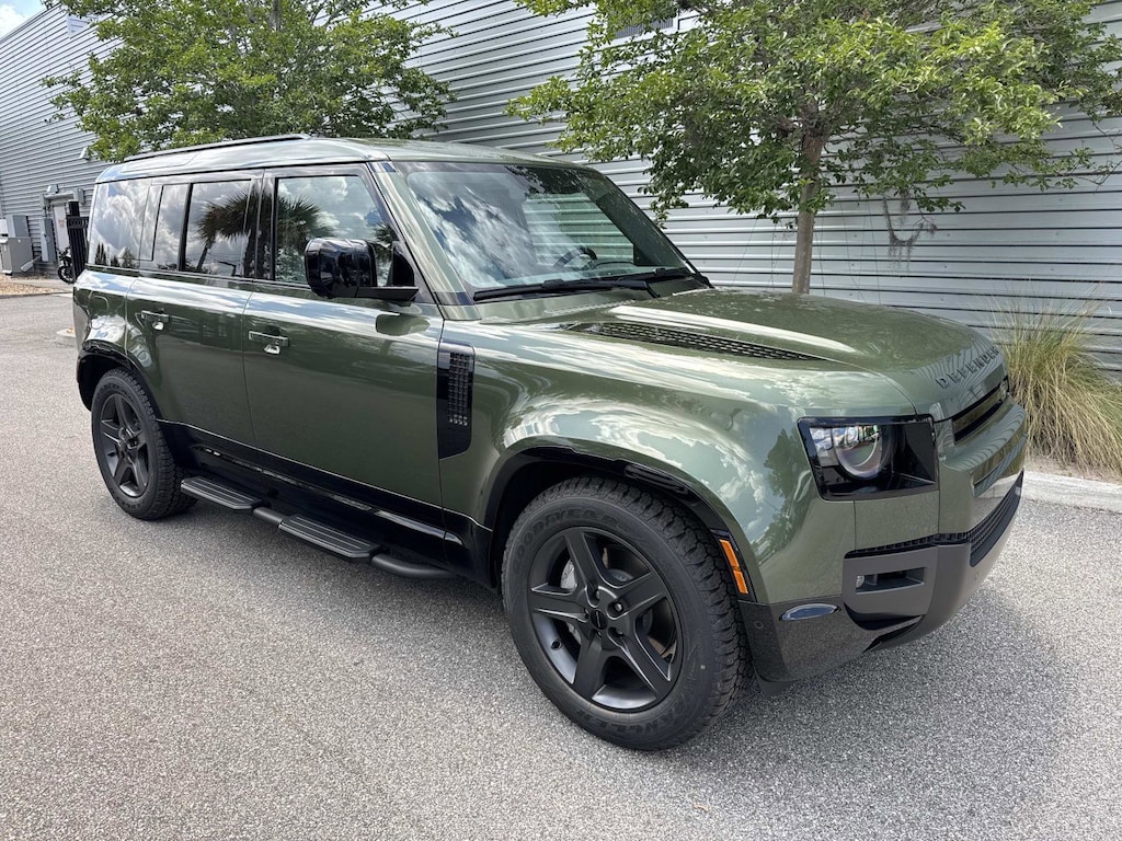 New 2026 Land Rover Defender 110 X-Dynamic SE SUV
