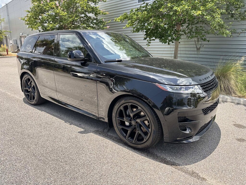New 2026 Land Rover Range Rover Sport Dynamic SE SUV