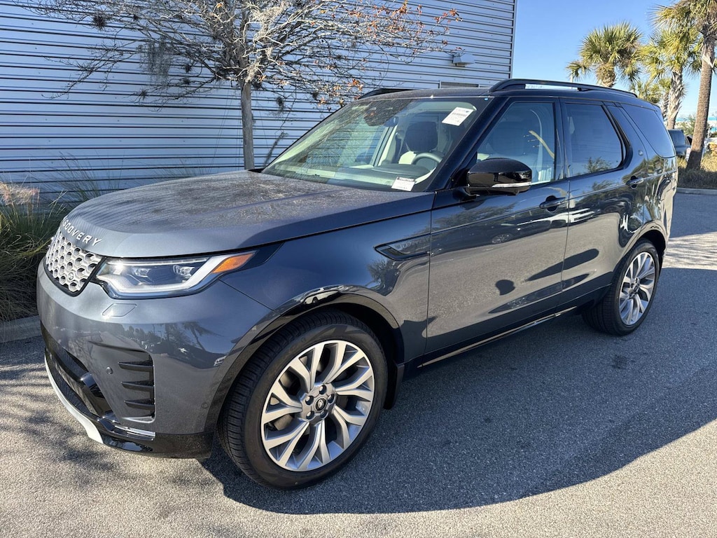 Certified 2026 Land Rover Discovery Gemini Edition Gemini Edition AWD