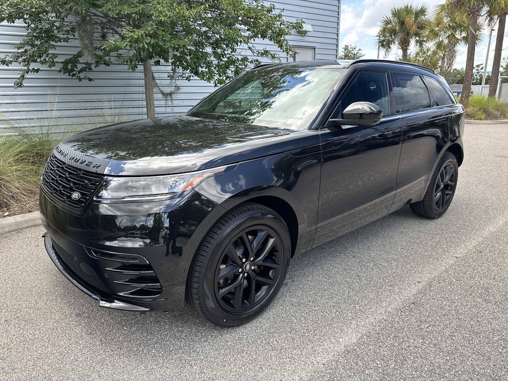 New 2026 Land Rover Range Rover Velar Dynamic SE